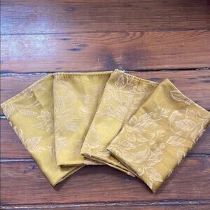 Ralph Lauren Home Botoanical Leaf Embossed Print Gold Clothe Napkins set of 4